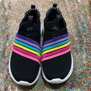 Skechers Girls Sneakers, excellent used condition.